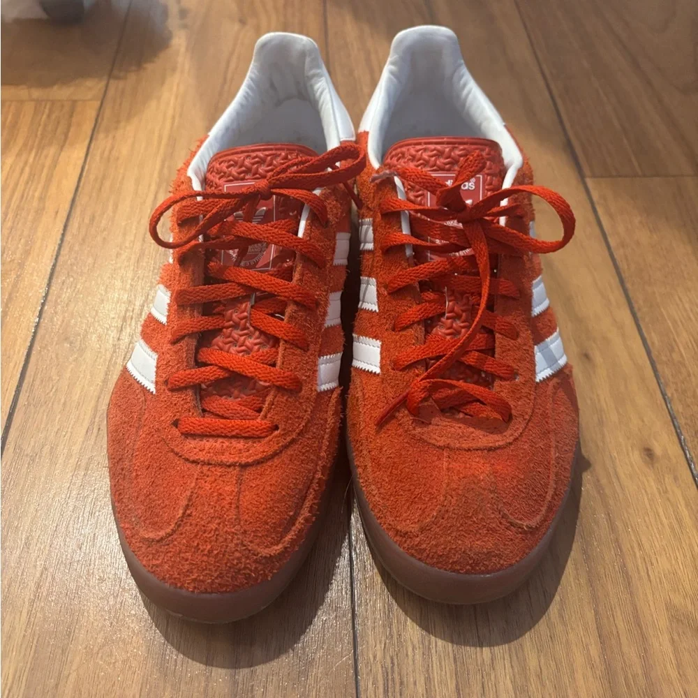 Adidas Gazelle Suede Trainers with White Stripes - Picture 1 of 5